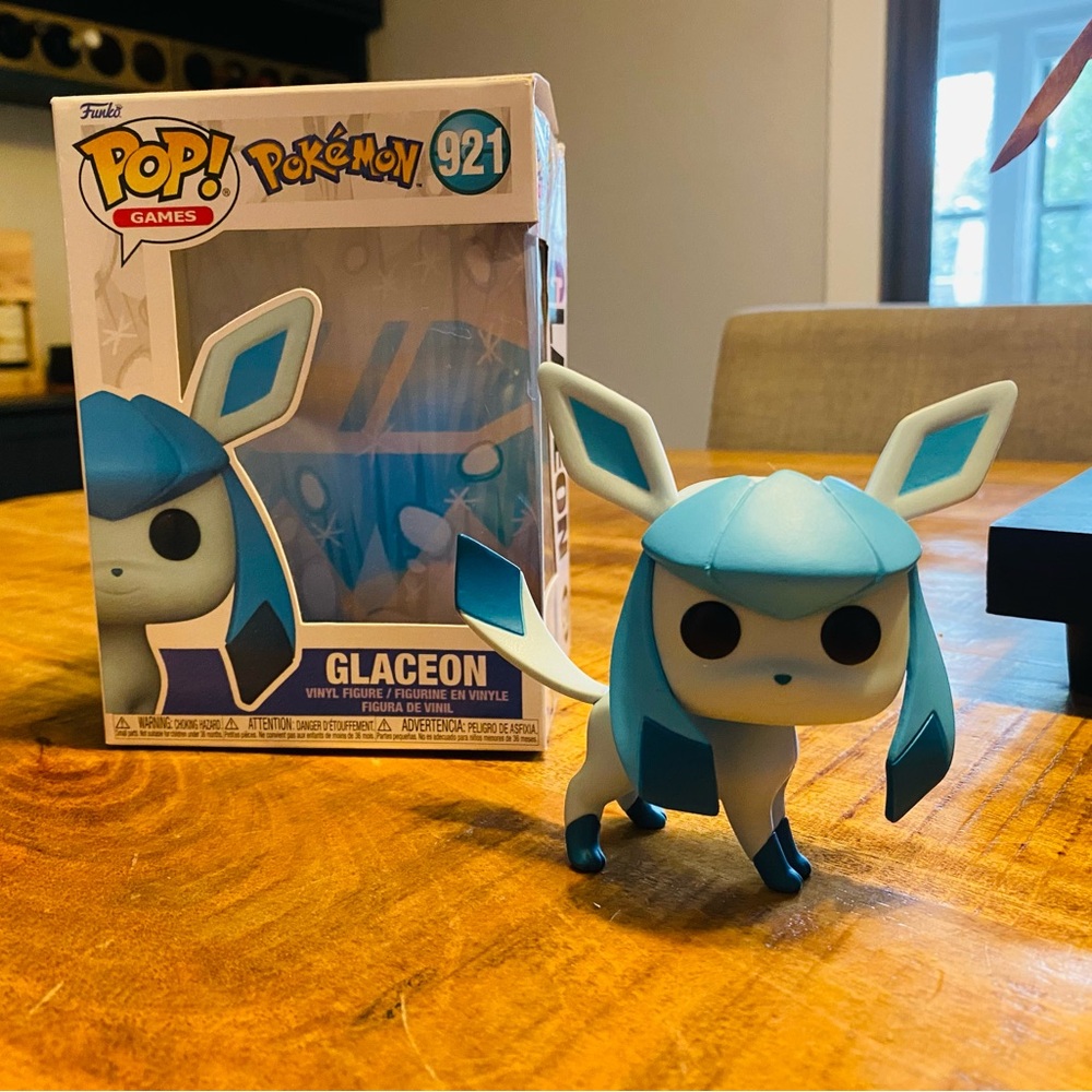 Funko Glaceon Vinyl Figure in Blue and White